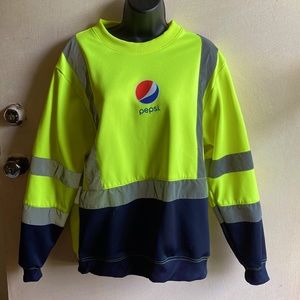 G&G Outfitters Pepsi Logo Top men’s size M